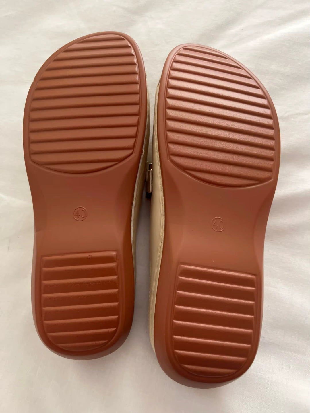 Gracie - Leichte Slip-On Sandalen